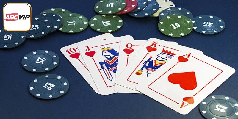 Chi tiết luật chơi game Xì dách